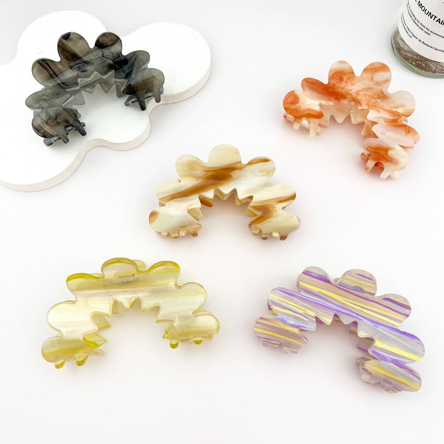 Elegant Wave Flower Acetate Hair Claw Clip