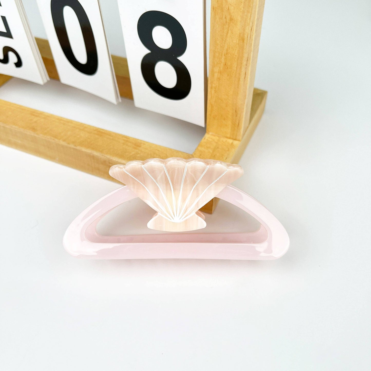 Shell acetate hollow semicircular hair claw clip